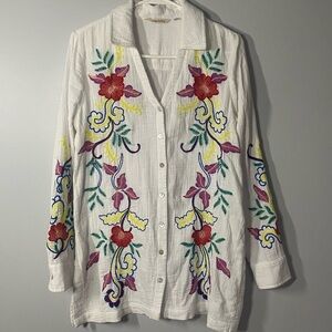 Soft Surroundings White Floral Embroidered Button Down Shirt Cotton